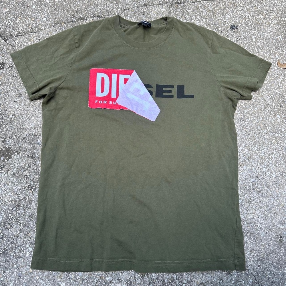 Y2K Diesel Red Peeling Box Logo "Diego" T-Shirt Size Medium